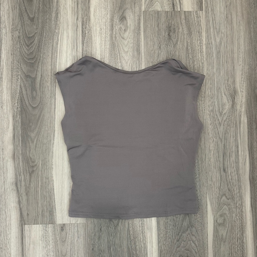 Women’s SHEIN grey sleeveless top
